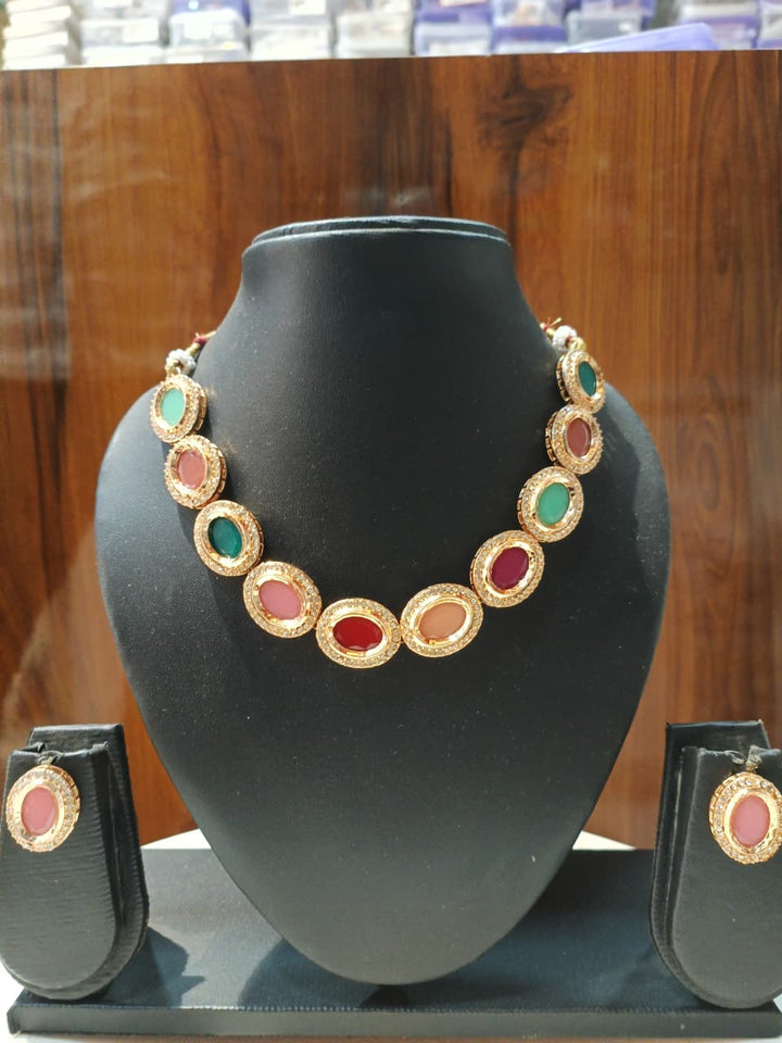 Colorful necklace with circular designs